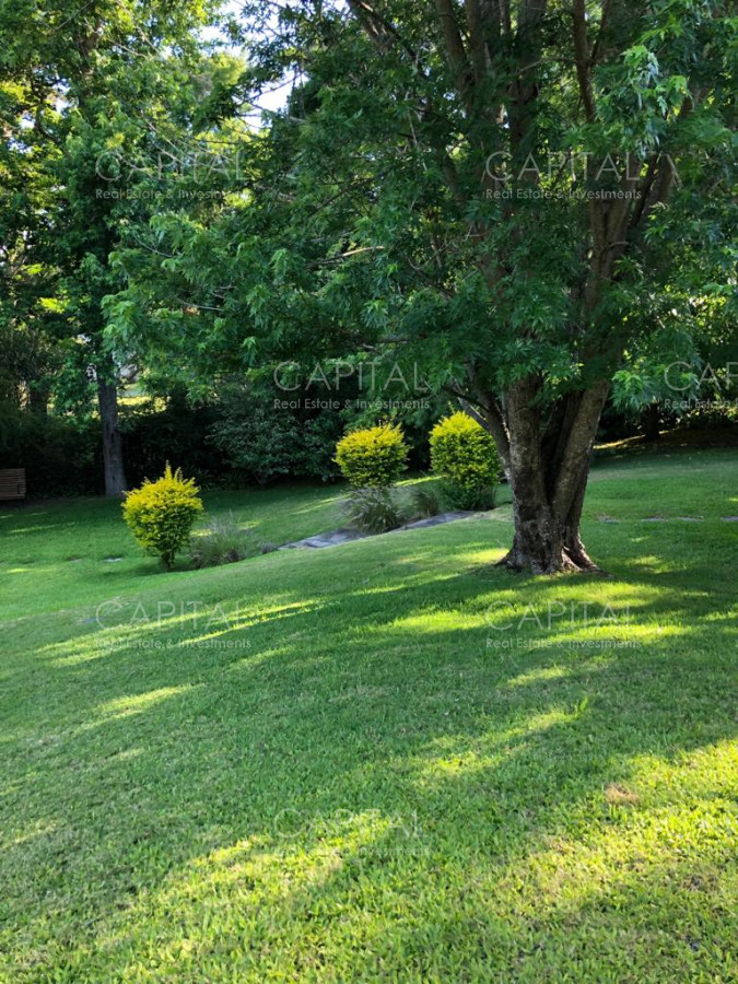 Casa ID.34053 - EXCELENTE OPORTUNIDAD PARA DESARROLLO INMOBILIARIO, PLAYA MANSA, PUNTA DEL ESTE.