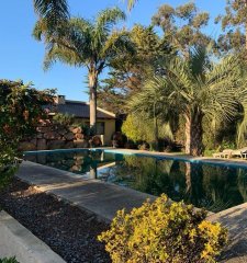 Casa en Pinares con piscina y buena barbacoa