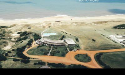 Gran terreno en venta complejo frente al mar - Las Garzas