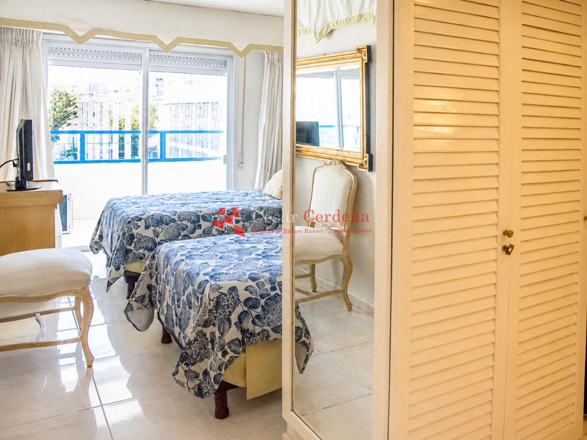 Apartamento ID.1602 - VENTA - Departamento en venta con vista al mar, primera fila mansa