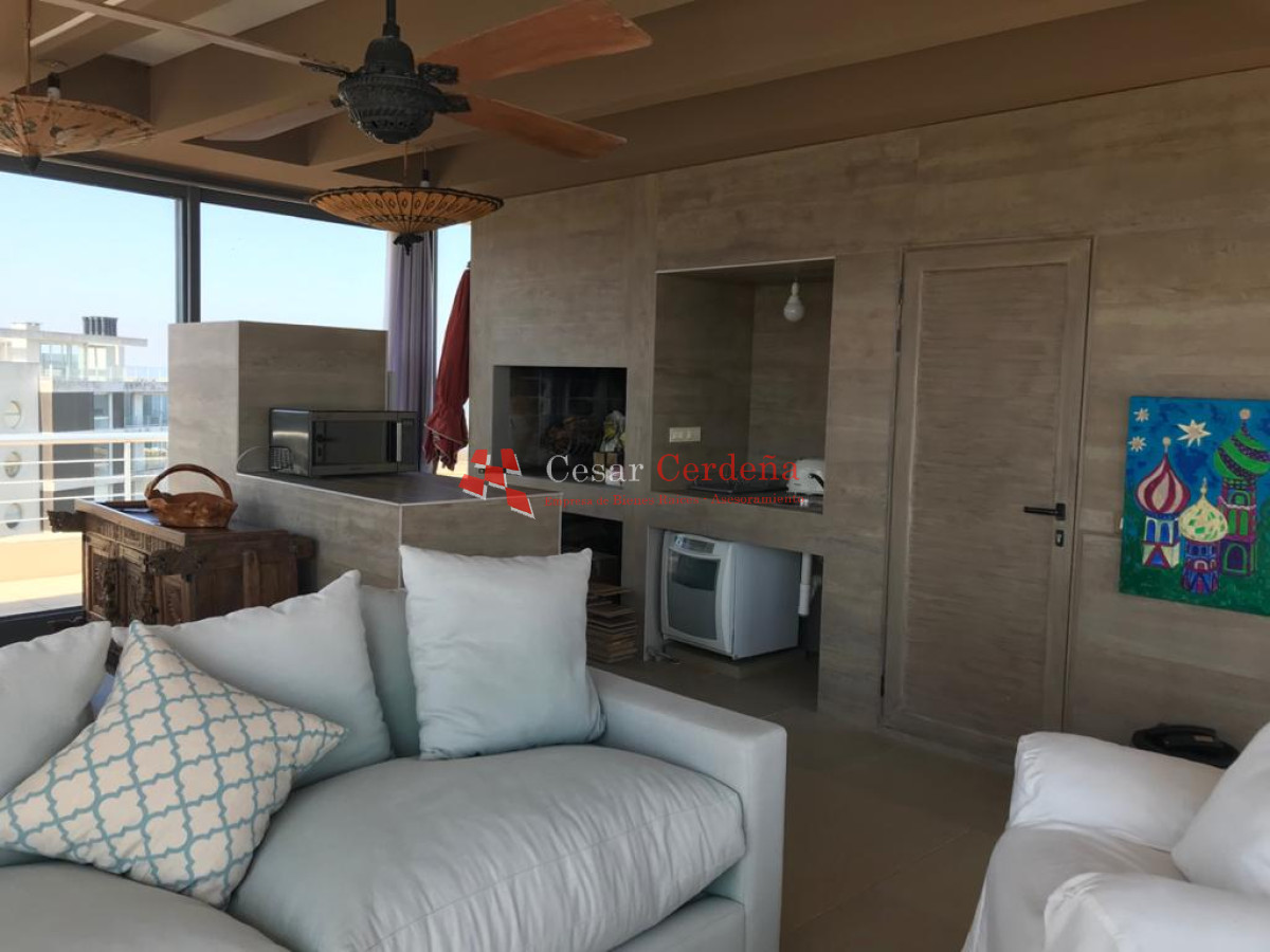 Apartamento ID.1639 - VENTA - Hermoso departamento en venta con agradable vista.