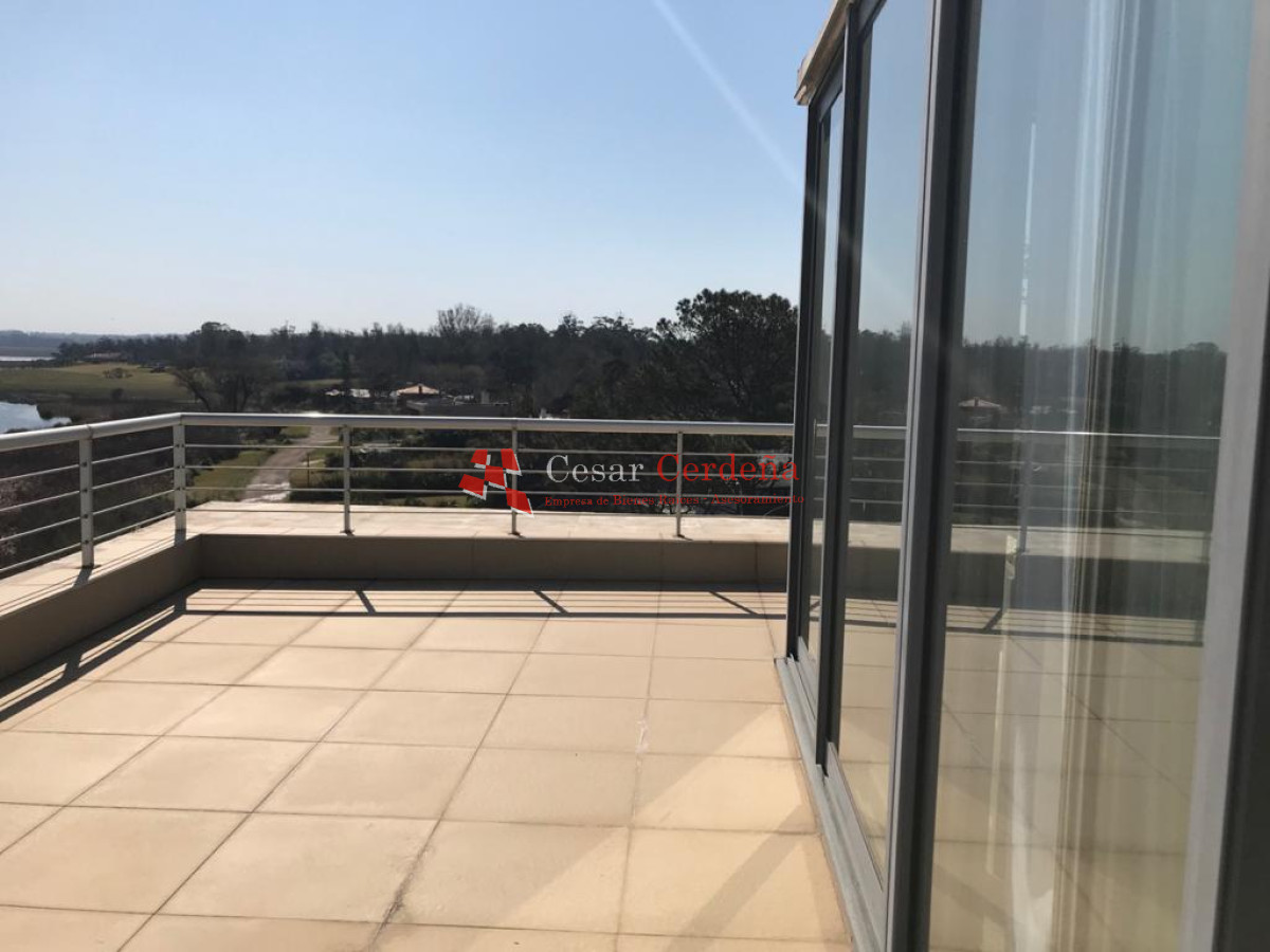 Apartamento ID.1639 - VENTA - Hermoso departamento en venta con agradable vista.