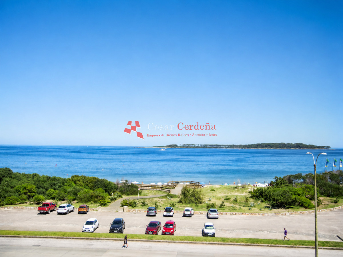 Apartamento ID.1602 - VENTA - Departamento en venta con vista al mar, primera fila mansa