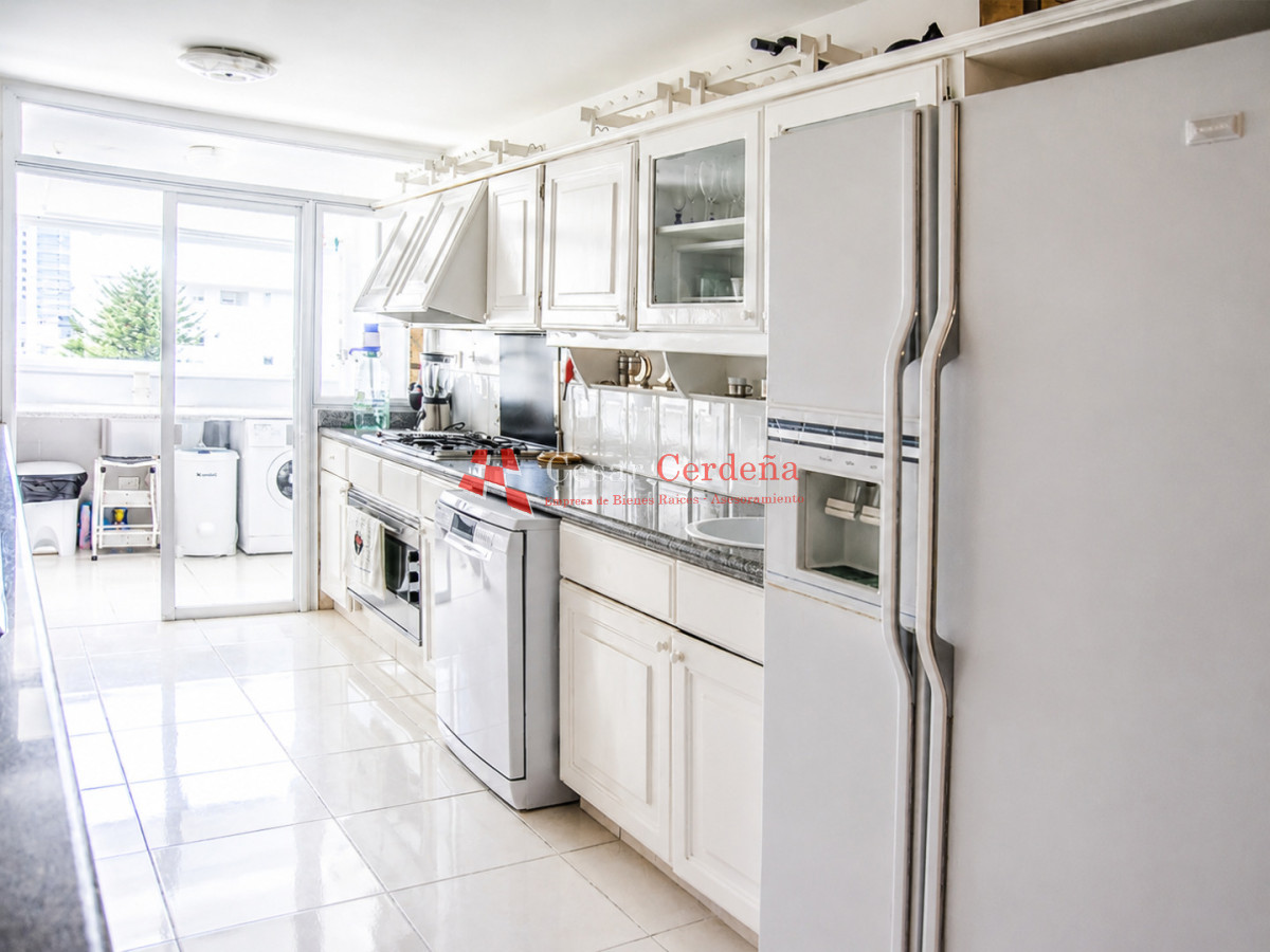 Apartamento ID.1602 - VENTA - Departamento en venta con vista al mar, primera fila mansa