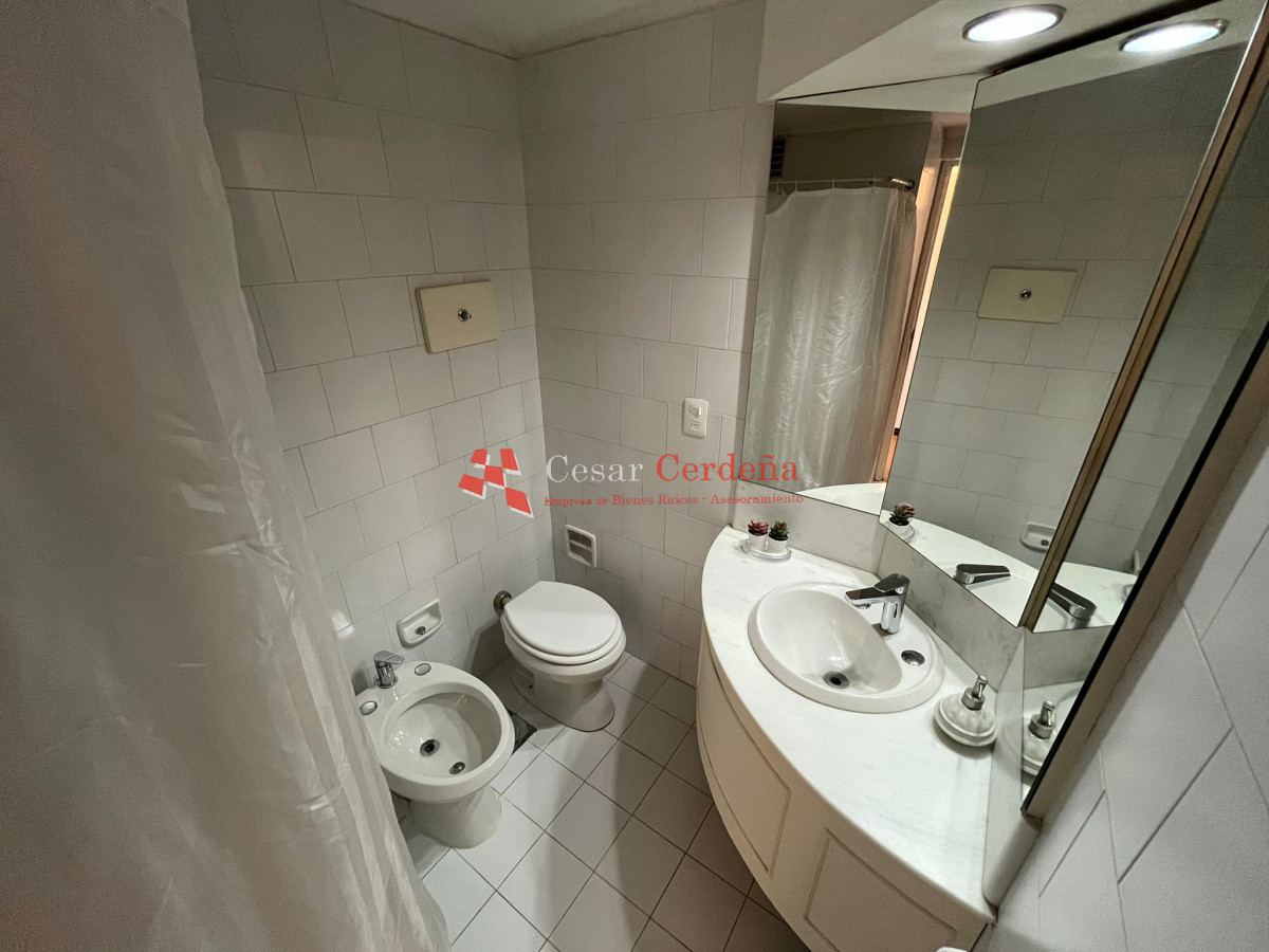 Apartamento ID.1982 - VENTA - Apartamento de 2 dormitorios en Punta del Este 