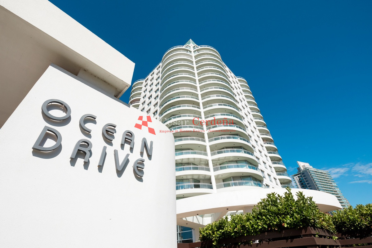 Apartamento ID.1983 - VENTA - Departamento de 2 dormitorios en Ocean Drive II, Punta del Este
