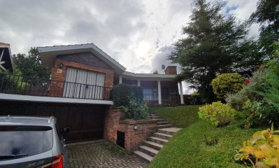 Casa en venta de 2 dormitorios,Pinares, Punta Del Este