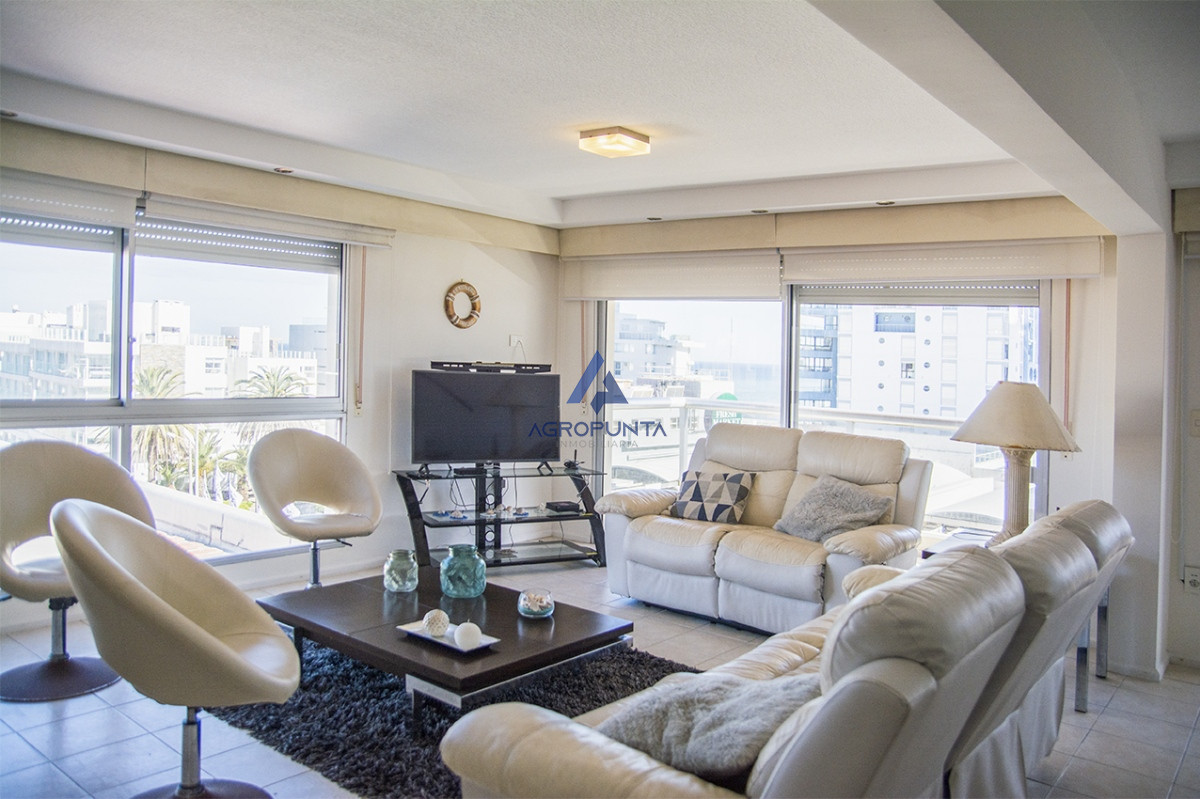 PORTO MARE , PUERTO , Penthouse duplex de 3 dormitorios en venta. Departamento con parrillero.  - AGP9343A