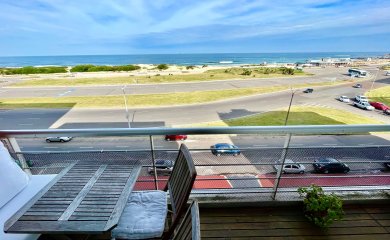 Apartamento de 2 dormitorios en Playa Brava , Punta del este