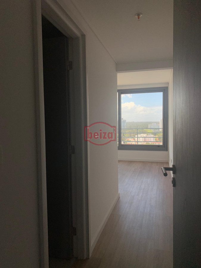 Apartamento ID.166401/En-venta,-departamento-en-primera-linea-de-playa-brava - Venta de departamento de 2 dormitorios.