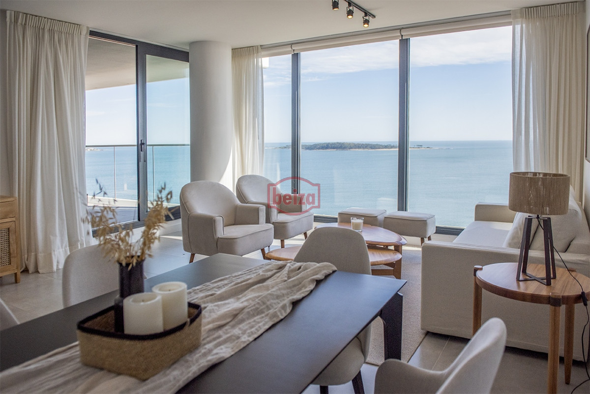 Apartamento ID.166725/Penthouse-en-VENTA,-3-dormitorios-en-suite- -Dependencia,-vista-180°. - VENETIAN, PRIMERA FILA PLAYA MANSA , PUNTA DEL ESTE, FRENTE AL MAR