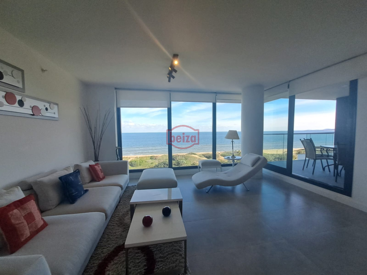Apartamento ID.166724/Venta-de-Penthouse-3-DORMITORIOS-con-vista-al-mar - Gran oportunidad, departamento frente al mar con vista a la bahia en venta. Torre Venetian.