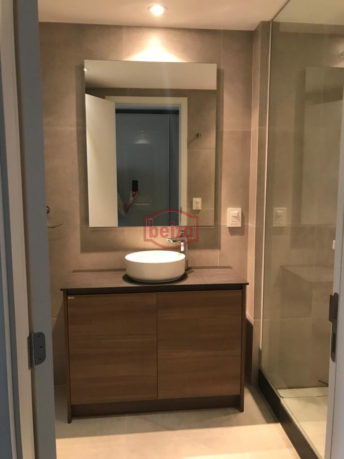 Apartamento ID.166727/Gran-oportunidad,-departamento-frente-al-mar-con-vista-a-la-bahia-en-venta.-Torre-Venetian. - Hermoso apartamento para alquiler frente al mar, Torre Venetian