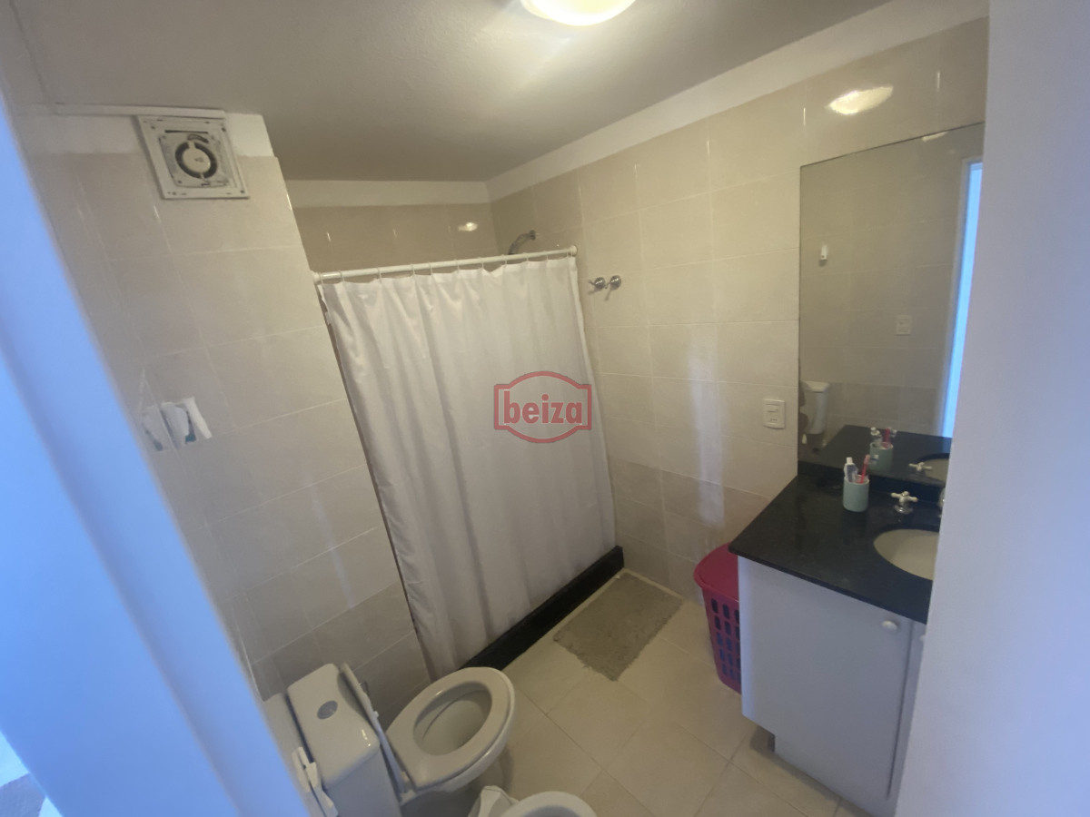 Apartamento ID.165643/APTO.-PISO-ALTO-EXCELENTE-TORRE-ROOSEVELT-CENTER- - Espectacular apartamento en el corazón de punta del este