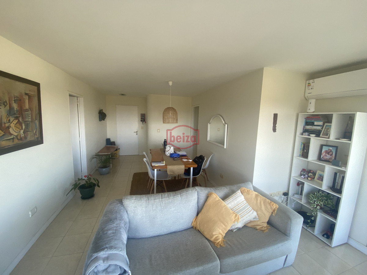 Apartamento ID.165643/APTO.-PISO-ALTO-EXCELENTE-TORRE-ROOSEVELT-CENTER- - Espectacular apartamento en el corazón de punta del este