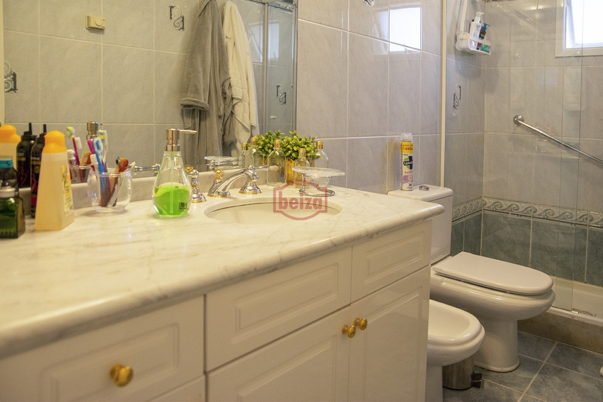 Apartamento ID.165451/apartamento-en-venta-y-alquiler-en-playa-mansa - Departamento de 3 dormitorios en Punta del Este