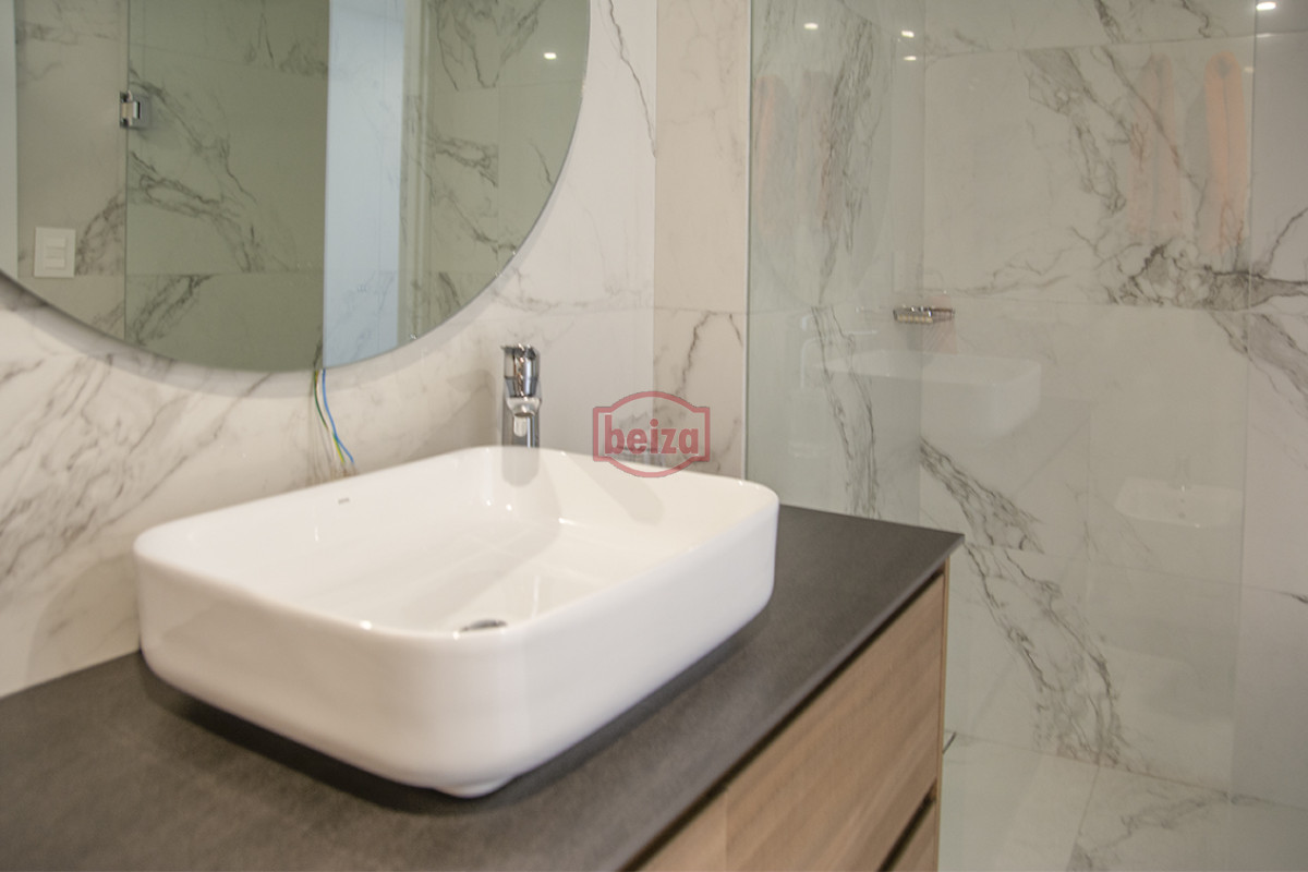 Apartamento ID.166726/VENETIAN,-PRIMERA-FILA-PLAYA-MANSA-,-PUNTA-DEL-ESTE,-FRENTE-AL-MAR - VENETIAN LUXURY RESIDENCES, PRIMERA FILA MANSA, 2 DORMITORIOS, VISTA AL MAR