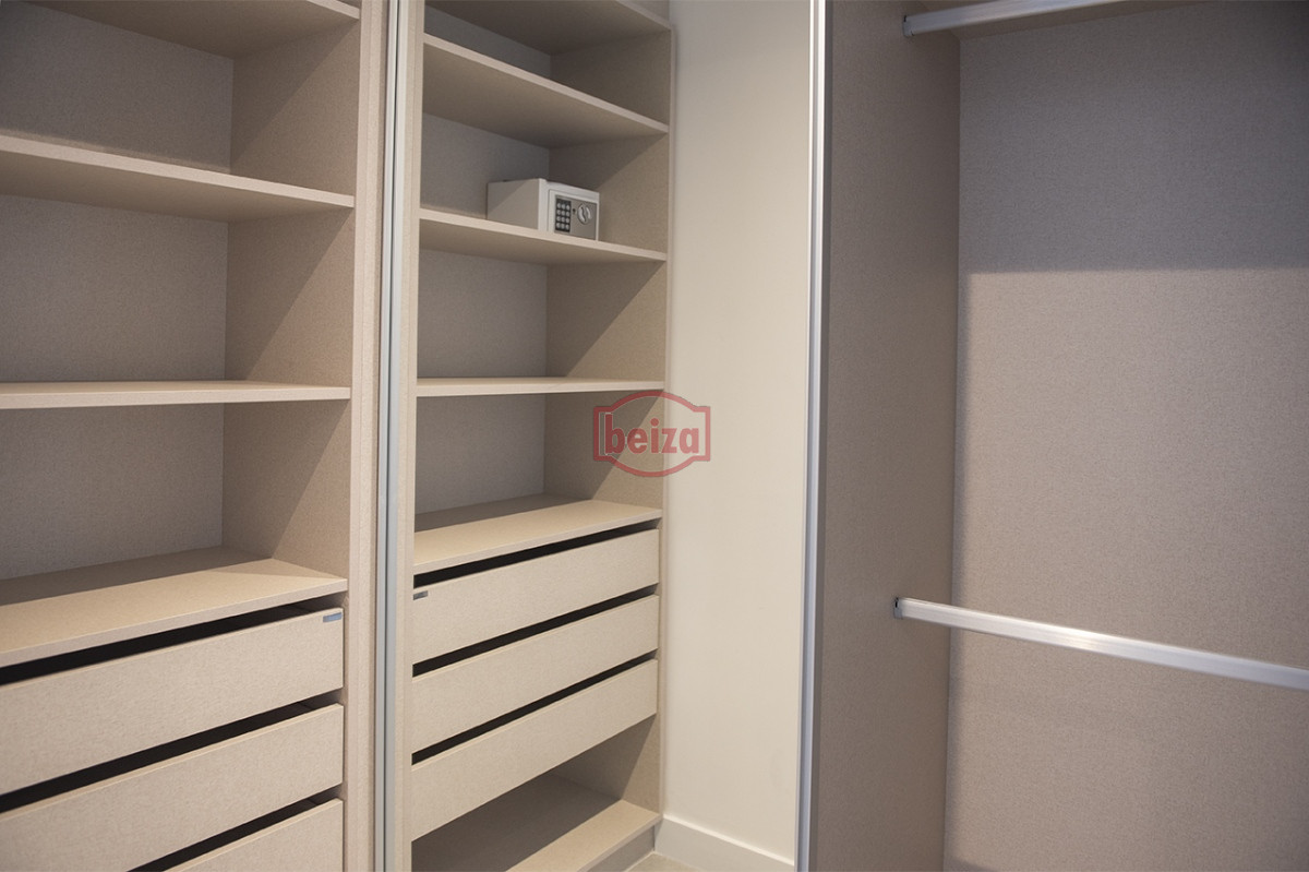 Apartamento ID.166725/Penthouse-en-VENTA,-3-dormitorios-en-suite- -Dependencia,-vista-180°. - VENETIAN, PRIMERA FILA PLAYA MANSA , PUNTA DEL ESTE, FRENTE AL MAR