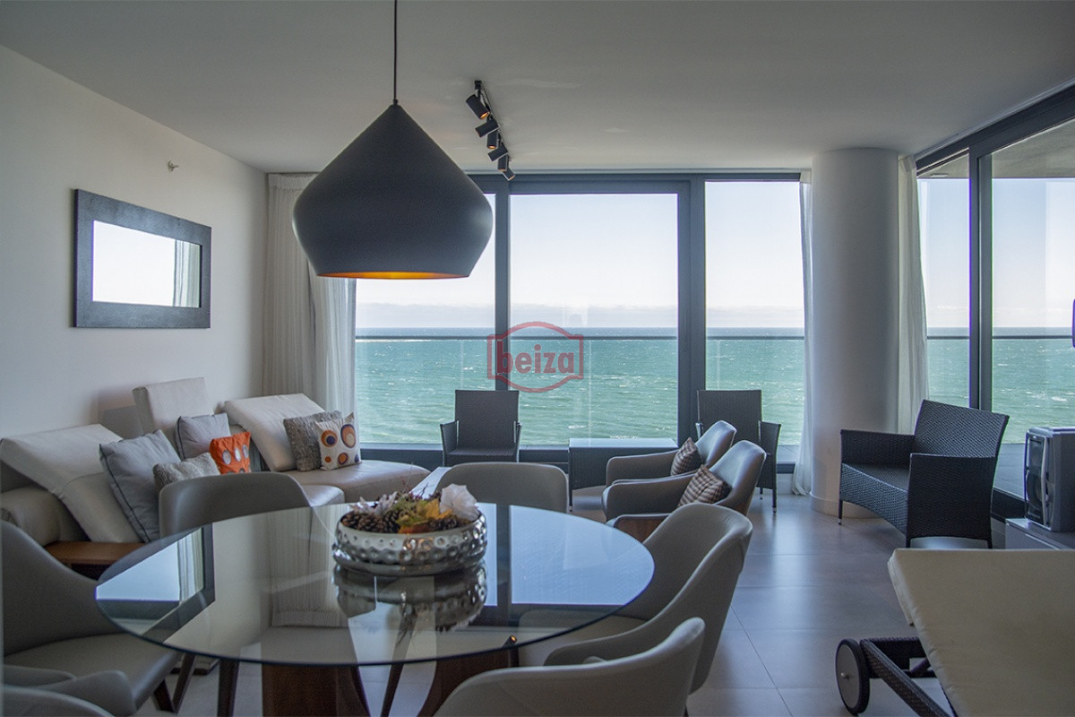 Apartamento ID.166726/VENETIAN,-PRIMERA-FILA-PLAYA-MANSA-,-PUNTA-DEL-ESTE,-FRENTE-AL-MAR - VENETIAN LUXURY RESIDENCES, PRIMERA FILA MANSA, 2 DORMITORIOS, VISTA AL MAR