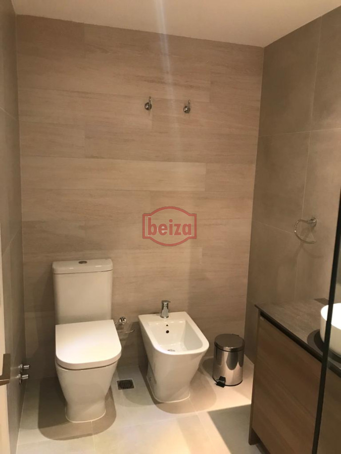 Apartamento ID.166727/Gran-oportunidad,-departamento-frente-al-mar-con-vista-a-la-bahia-en-venta.-Torre-Venetian. - Hermoso apartamento para alquiler frente al mar, Torre Venetian