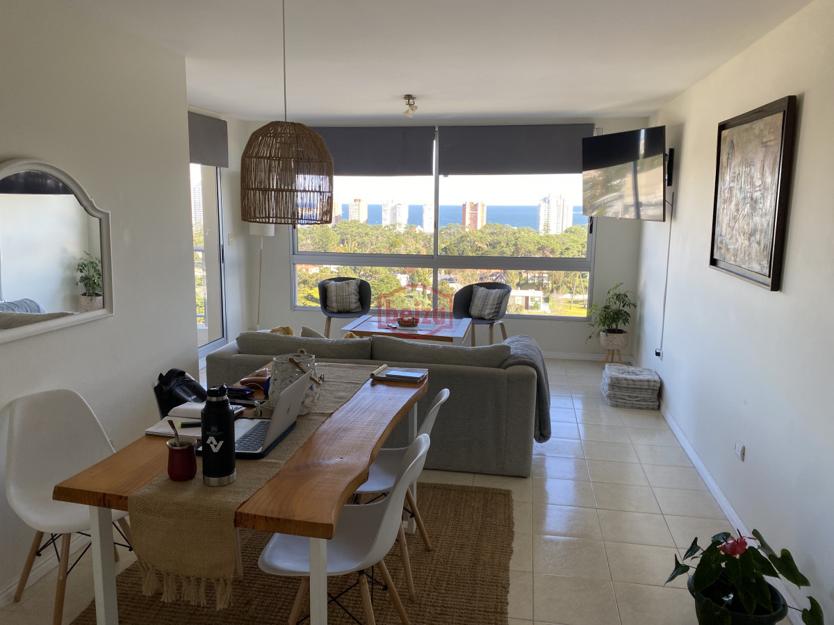 Apartamento ID.165643/APTO.-PISO-ALTO-EXCELENTE-TORRE-ROOSEVELT-CENTER- - Espectacular apartamento en el corazón de punta del este