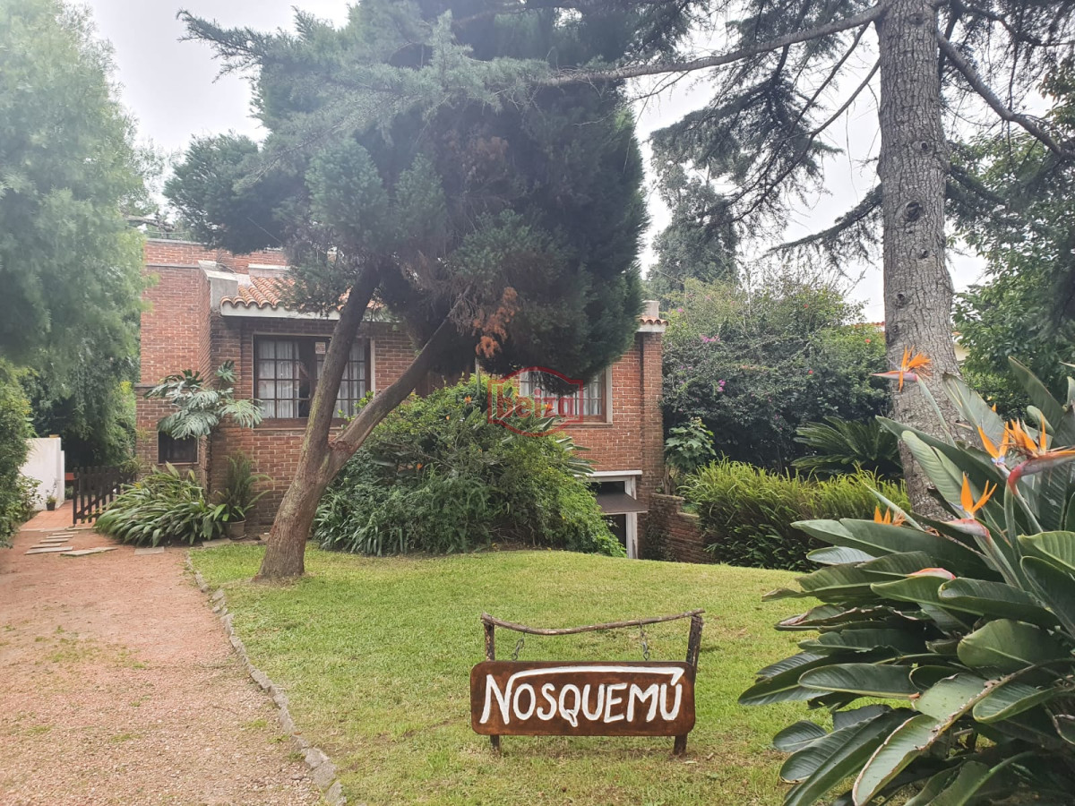 Casa ID.164439/59894443339 - Casa en venta en agradable zona