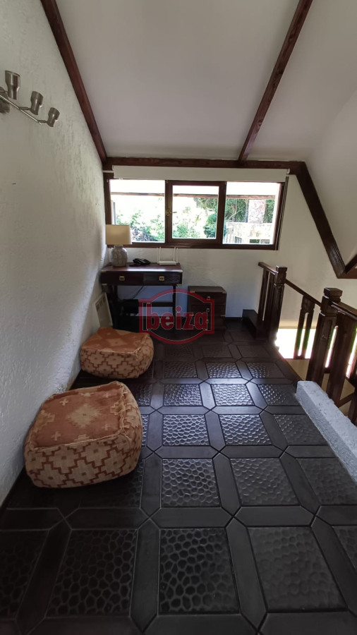 Casa ID.167191/Hermosa-Casa-en-Alquiler-en-Pueblo-Coyote-Manantiales- - Vende gran casa para vivir todo el año, de 3 dormitorios en Punta del Este 