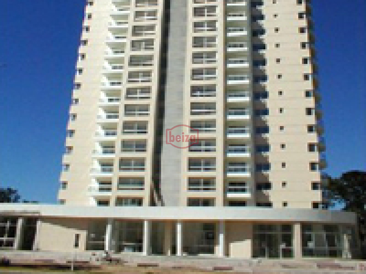 Apartamento ID.165643/APTO.-PISO-ALTO-EXCELENTE-TORRE-ROOSEVELT-CENTER- - Espectacular apartamento en el corazón de punta del este