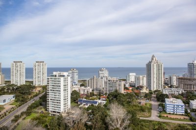 Se vende apartamento en ocean drive II de 3 dormitorios, Punta del Este 