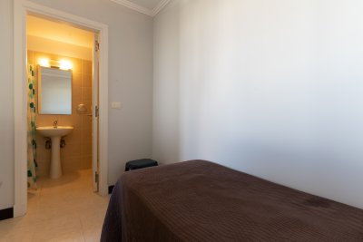 Alquila departamento de 3 dormitorios en suite en Brava- Punta del Este - NDM20201A