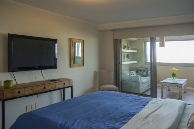 Torre Imperiale Punta Del Este, frente al mar  - NDM22862A