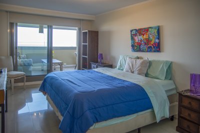 Torre Imperiale Punta Del Este, frente al mar  - NDM22862A