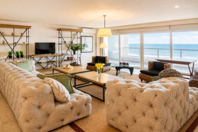 Vende apartamento con vista al mar, de 4 dormitorios en Brava, Punta del Este