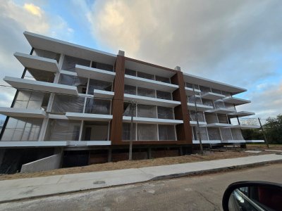 Pre-Lanzamiento EXCLUSIVO - compre con financiacion, 1 dorm. en venta. Edif. Genova
