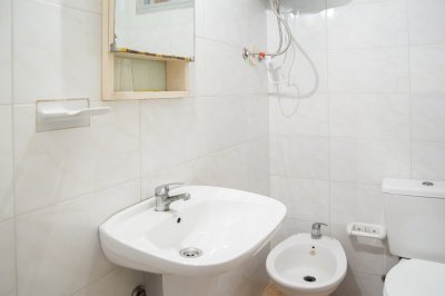Oportunidad imperdible en primera linea a la brava, hermoso departamento. - NDM14950A