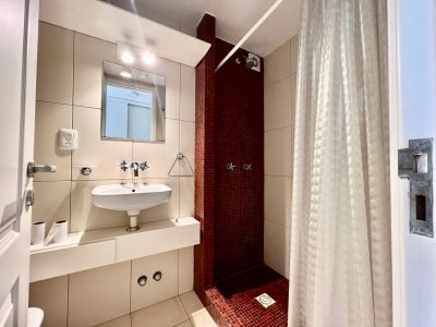 Vende Lujoso departamento de 4 suites en Brava Punta del Este - NDM20472A