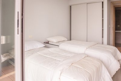 Onix Punta Del Este, departamento de 3 dormitorios en venta - NDM8325A