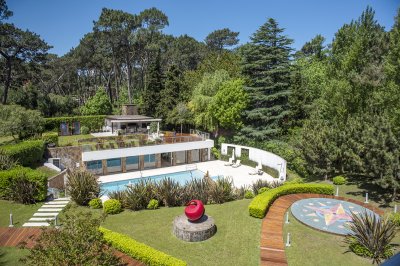 Apartamento  de 3 dormitorios , Penthouse en venta en Parc du solei, Punta del este, playa mansa 