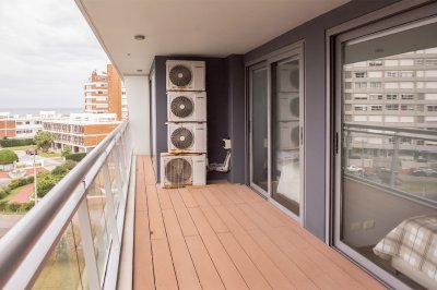 Onix Punta Del Este, departamento de 3 dormitorios en venta - NDM8325A