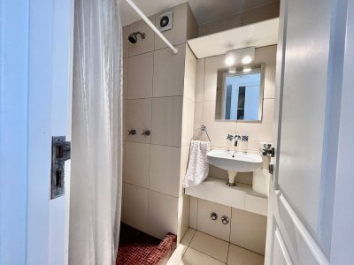 Vende Lujoso departamento de 4 suites en Brava Punta del Este - NDM20472A