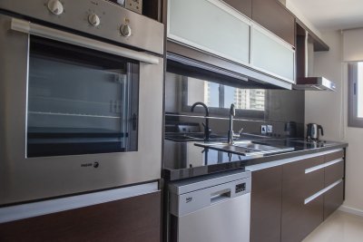 Departamento de 2 dormitorios, en el complejo Torre Imperial - NDM1829A