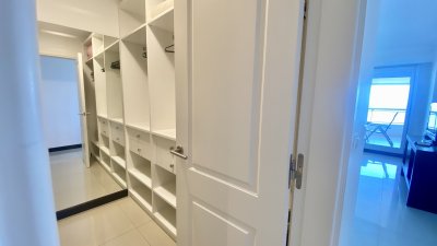 Alquila departamento de 3 dormitorios en suite en Brava- Punta del Este - NDM20201A