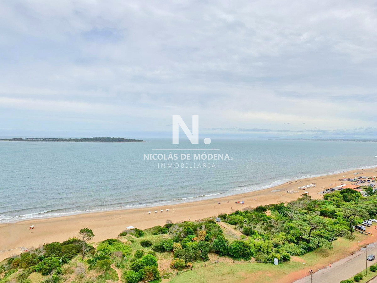 Penthouse en venta en Torre Tequendama, frente al mar. - NDM3236A