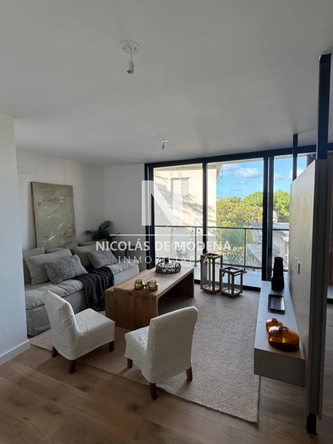 Venta Apartamentos de 2 dormitorio con parrillero propio en Parque rodo,Montevideo! - NDM27525A