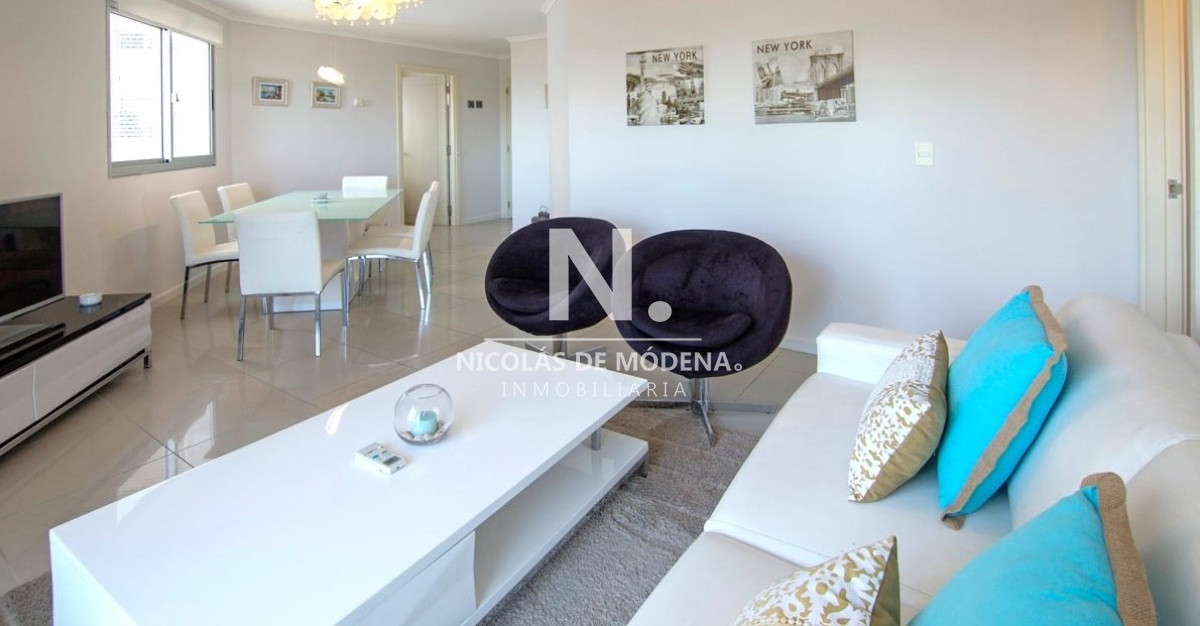 Apartamento en Venta de 2 dormitorios en Playa Brava , Punta del este  - NDM3535A