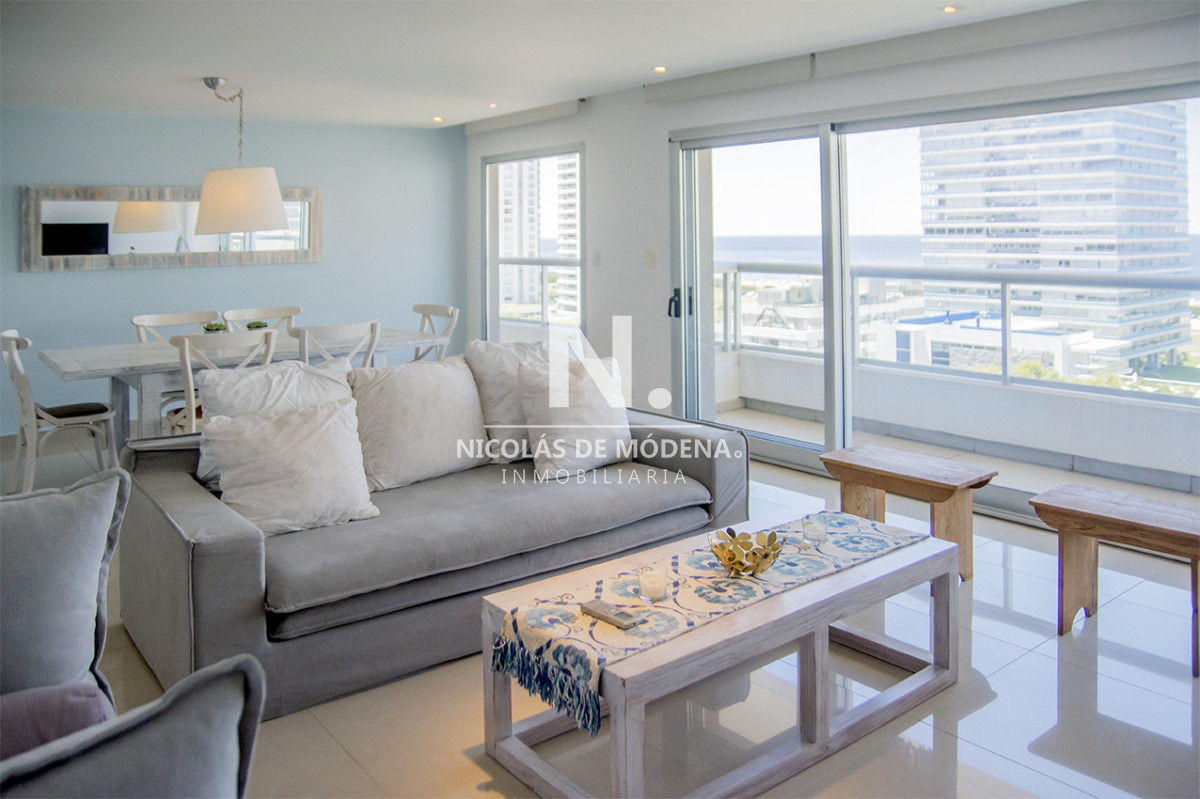 Apartamento de 3 dormitorios en Brava Biarritz, Punta del Este - NDM11017A