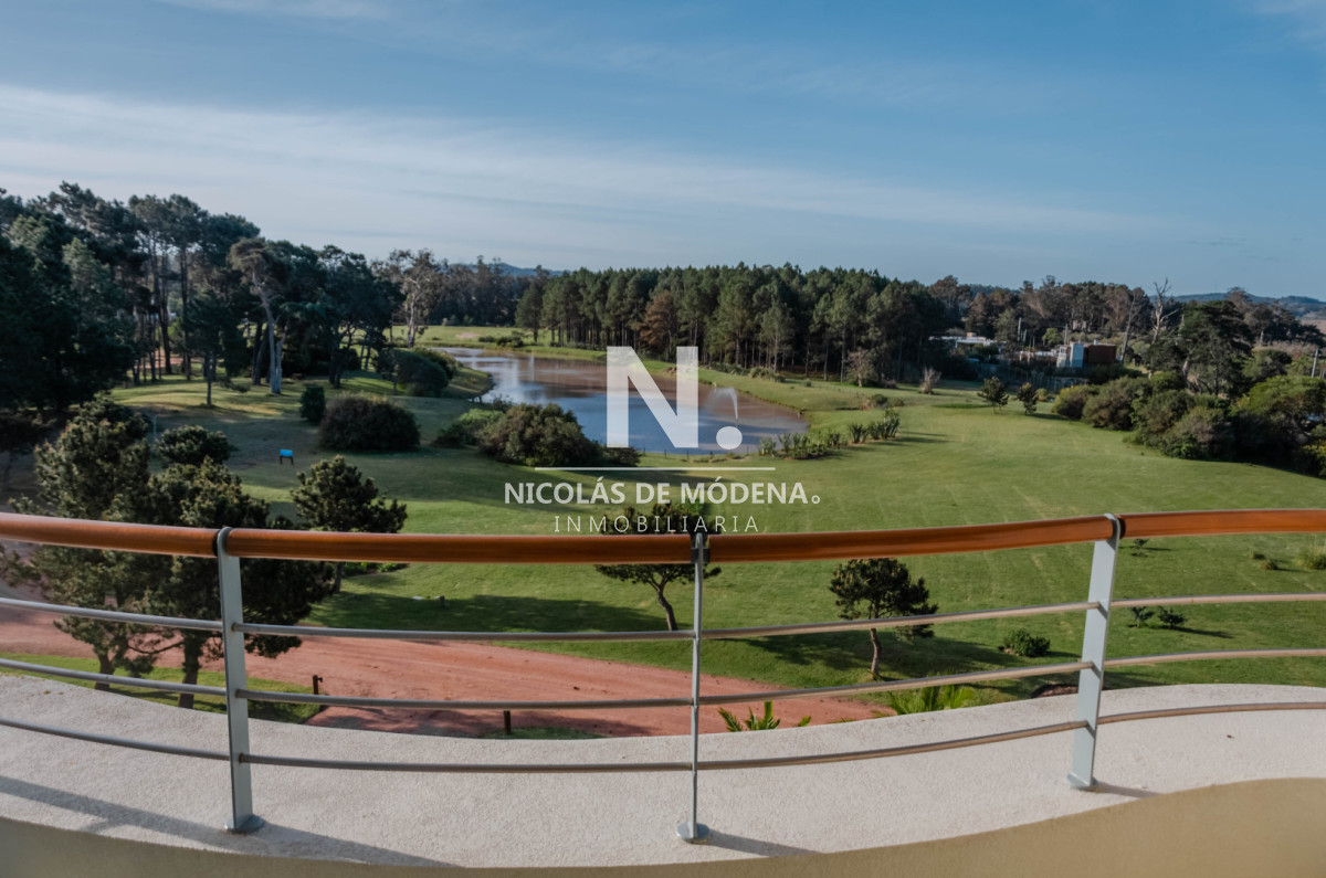 Departamento en venta en Complejo Veramensa frente al mar - NDM28579A