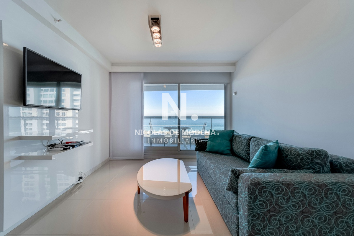 Impecable departamento, comodo e iluminado.