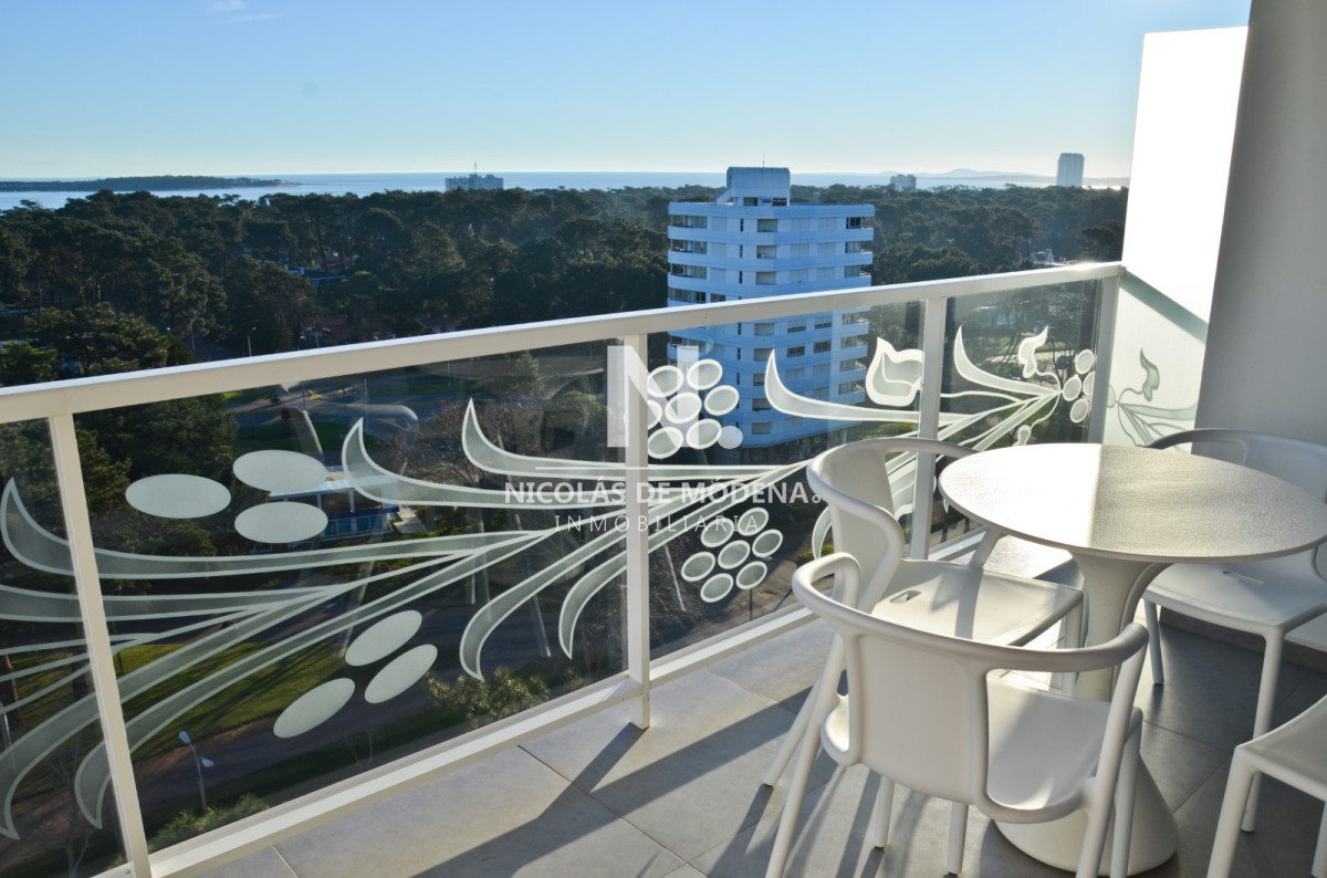 Departamento de 2 dormitorios en venta Punta del Este - NDM27001A