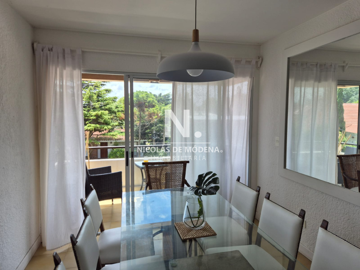 Vende en Aidy Grill, Apartamento de 3 dormitorios.  - NDM25090A